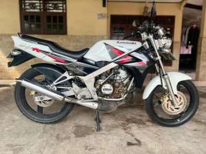 Ninja R 2014 standart lokasi di Tambun Selatan, tersedia melalui melalui situs Olx