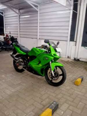 Jual bekas Ninja RR Old 2011,lokasi di Mojosari