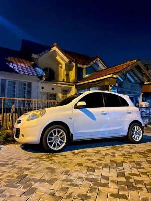 Jual bekas Nissan March 2013 1.2 Metic AT L,lokasi di 