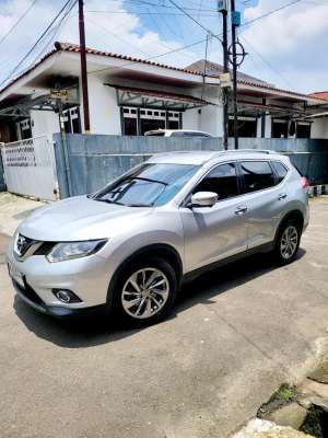 Jual bekas Nissan X-Trail 2014 Bensin,lokasi di 