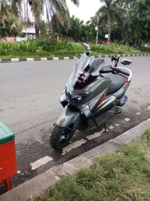 Jual bekas Nmax 2017 pajak hidup bonus HP,lokasi di Bekasi Timur