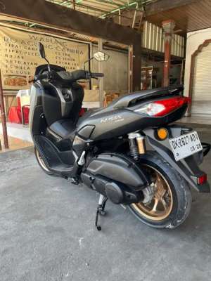 Jual bekas Nmax 2023bintqng dewata Ll,lokasi di Salemadeg Timur