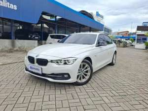 Jual bekas OLX Mobbi BMW 320i Putih 2.0 Sport Bensin-AT 2017 1AI,lokasi di 
