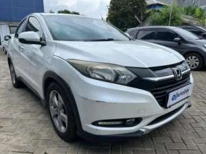 Jual bekas OLXMOBBI Low Angs Honda HRV 1.5 E Bensin-AT 2015 1OI S,lokasi di 