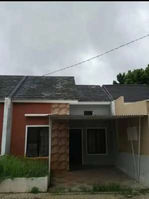 Over Kredit 30Juta Rumah Di Jl Kalimulya Dekat Stasiun Depok lokasi di Cilodong, tersedia melalui melalui situs Olx