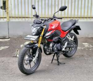 Jual bekas Pajak Super Panjang Honda CB 150 R New Th. 2023 Gress Istimewa CB150,lokasi di Tebet