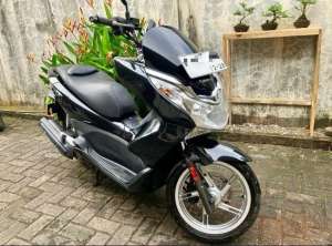Jual bekas Pcx 150 2013 CBU build up Thailand,lokasi di Pondok Gede