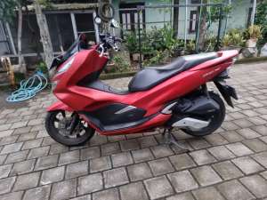 PCX 150 ABS bisa TT lokasi di Tempel, tersedia melalui melalui situs Olx