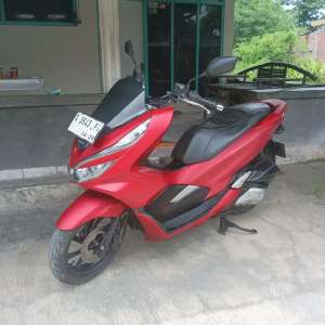 Jual bekas PCX lgkap hidup S Mojokerto,lokasi di Bangsal