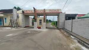 PERUMAHAN DEKAT KANTOR POLDA BANTEN lokasi di Cipocok Jaya, tersedia melalui melalui situs Olx