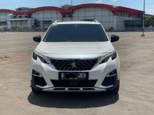 Jual bekas PEUGEOT 3008 ALLURE AT 2020 , PEMAKAIAN 2021,lokasi di Jakarta DKI
