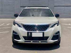 Jual bekas Peugeot 3008 Allure Plus 2021 Putih,lokasi di Jakarta DKI