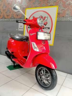 Jual bekas Piaggio Vespa LX 125 I GET Tahun 2023 Full Original Siap Pakai,lokasi di Tebet
