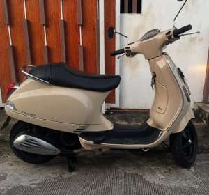 Jual bekas Piaggio Vespa LX 150 2012 Joss Pajak Panjang,lokasi di Tigaraksa