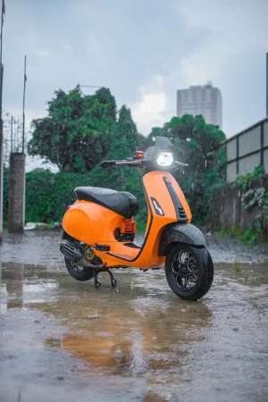 Jual bekas Piaggio Vespa Sprint 150 i-get ABS full modifikasi,lokasi di Senen