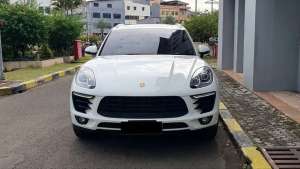Jual bekas Porsche Macan 2.0 Turbo Panoramic AT Putih 2014 Antik Low Km 16Rb,lokasi di 