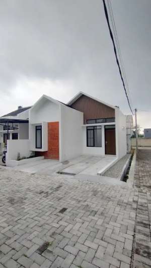 PROMO 2 unit Rumah di cihanjuang parongpong dekat wisata lembang lokasi di Lembang, tersedia melalui melalui situs Olx