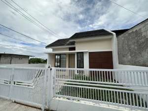 Promo Lebaran Rumah Hoek 3Jt All In Free THR 2,5Jt Hingga Hampers lokasi di Parung Panjang, tersedia melalui melalui situs Olx