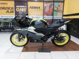 Jual bekas R15 V4 MESIN SIAP GAK,lokasi di Bogor Barat - Kota