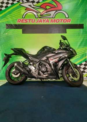 Jual bekas R25 250cc th 2018 kredit dp 5800 rjm,lokasi di Gondomanan