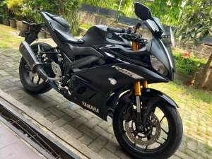 Jual bekas R25 R 25 NEW V2 mulus siap pakai tidak ada pr,lokasi di Ciledug