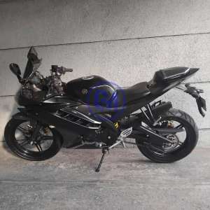 Jual bekas Ready Yamaha R15 V2 Tahun 2014,lokasi di Margahayu