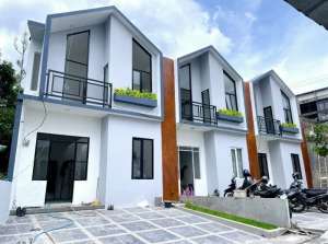 Readystock Rumah 2Lt di cilengkrang 1 dkt jln Utama Ah Nasution Cibiru lokasi di Antapani (Cicadas), tersedia melalui melalui situs Olx