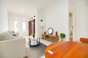 Rumah 1 Lt Siap Huni 25 Menit ke Mall Alam Sutera Harga All In J-18799 lokasi di Serpong Utara, tersedia melalui melalui situs Olx