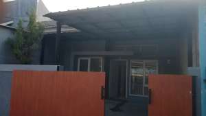 Rumah 1 Lt Terawat 15 Menit ke Terminal Cileungsi Hadap Timur J-31386 lokasi di Cileungsi, tersedia melalui melalui situs Olx