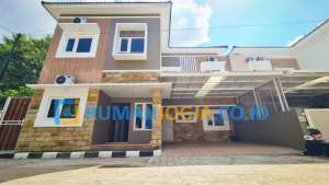 rumah 2 lantai full furnished jalan kaliurang KM 13 dekat UII lokasi di Ngaglik, tersedia melalui melalui situs Olx