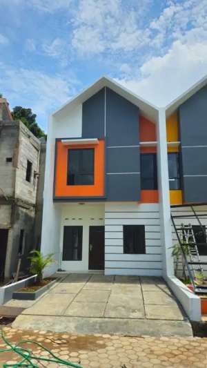 Rumah 2 Lantai Termurah di cikaret-Cibinong. lokasi di Cibinong, tersedia melalui melalui situs Olx