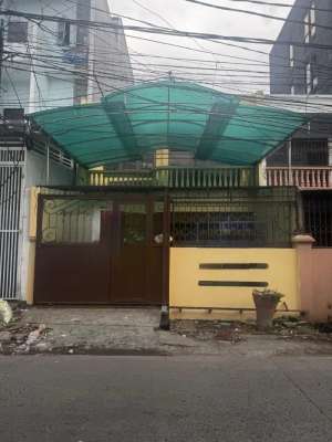 RUMAH 2,25 LANTAI COCOK UNTUK USAHA JELAMBAR lokasi di Grogol Petamburan, tersedia melalui melalui situs Olx