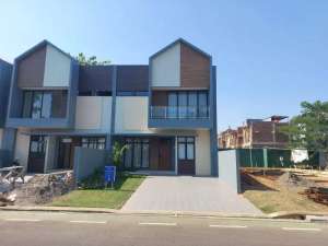 Rumah 820 Royal Spring Hertasning Kota Makassar Ready Bulan 6 lokasi di Rappocini, tersedia melalui melalui situs Olx