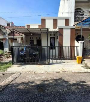 Rumah Bagus Strategis Siap Huni di Graha Indira Citra Raya lokasi di Tangerang, tersedia melalui melalui situs Olx