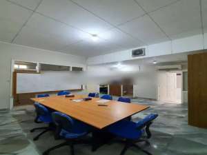 Rumah Bagus Unfurnished SHM di Jln Erlangga, Jakarta Selatan lokasi di Kebayoran Baru, tersedia melalui melalui situs Olx