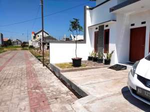 rumah baru pesan bangun di gentan sukoharjo lokasi di Baki, tersedia melalui melalui situs Olx