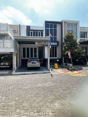 Rumah Boulevard Bukit Wahid 2LT Siap Huni Dekat Junggle TOON WaterPark lokasi di Semarang Barat, tersedia melalui melalui situs Olx