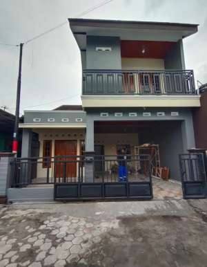 RUMAH CANTIK 2 LANTAI MURAH Di UTARA PAMELA 7 PURWOMARTANI JOGJA lokasi di Kalasan, tersedia melalui melalui situs Olx