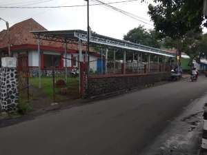 Rumah Cantik di Bogor lokasi di Ciwaringin, tersedia melalui melalui situs Olx