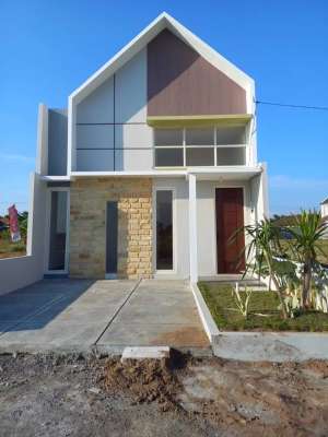 Rumah cantik sidoarjo kota lokasi di Buduran, tersedia melalui melalui situs Olx