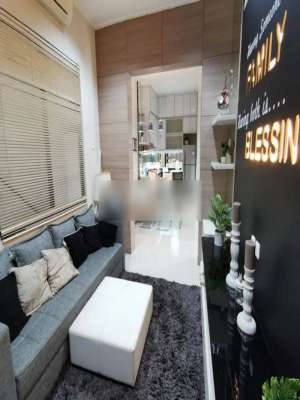 RUMAH CASA JARDIN HOEK FULL FURNISHED lokasi di Daan Mogot, tersedia melalui melalui situs Olx