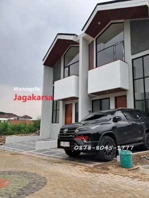 Rumah Cluster Mewah T E R M U R A H Area Warung Silah, Jagakarsa lokasi di Jagakarsa, tersedia melalui melalui situs Olx
