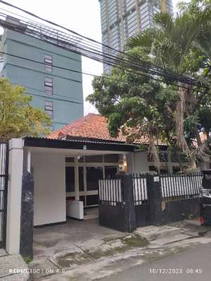 Rumah dekat Kartika Chandra Jakarta Selatan lokasi di Setia Budi, tersedia melalui melalui situs Olx