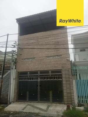 Rumah Dijalan Petemon Sidomulyo Surabaya lokasi di Sawahan, tersedia melalui melalui situs Olx