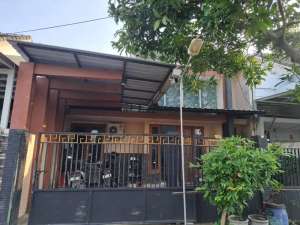 Rumah DIJUAL CEPAT, DIBAWAH HARGA PASAR lokasi di Kebomas, tersedia melalui melalui situs Olx