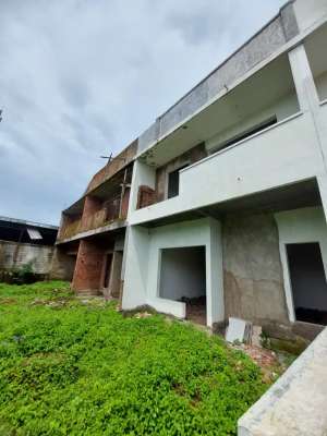 Rumah Dijual dekat pasar induk gadang kota malang lokasi di Kedungkandang, tersedia melalui melalui situs Olx