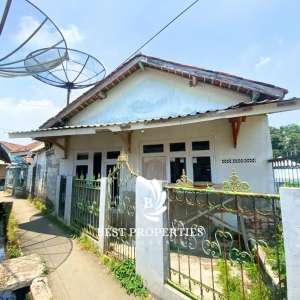 RUMAH DIJUAL DI CISAAT SUKABUMI DEKAT WISATA GUNUNG GEDE PANGRANGO lokasi di Cisaat, tersedia melalui melalui situs Olx