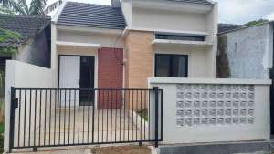 Rumah dijual di madyopuro cemorokandang sawojajar 2kt 350jt exit tol lokasi di Kedungkandang, tersedia melalui melalui situs Olx