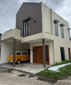 Rumah dijual kawasan SUHAT UB Polinema saxofone 1,05M 4kamar lokasi di Lowokwaru, tersedia melalui melalui situs Olx