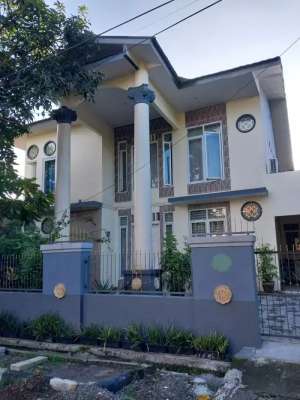 Rumah Dijual Mewah di Perum Bulog Dkt Tol Jatiwarna Bekasi lokasi di Jatiwarna, tersedia melalui melalui situs Olx